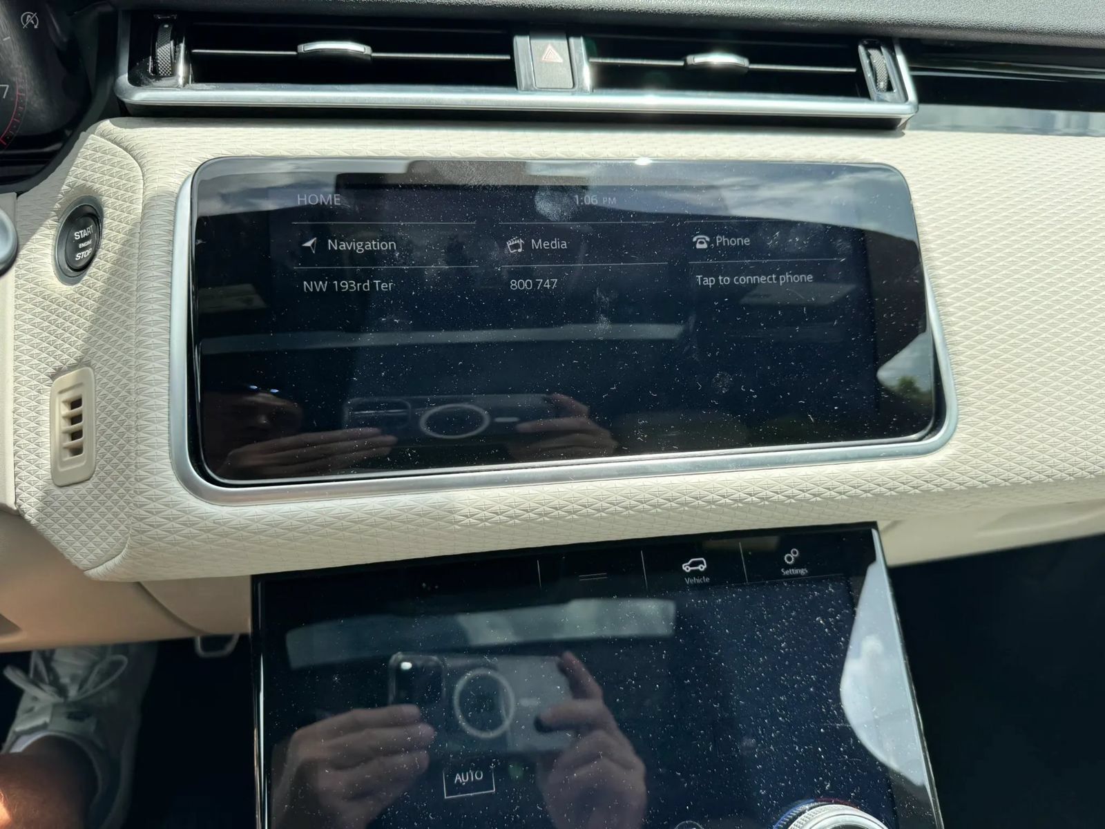 Used 2020 Land Rover Range Rover Velar R-Dynamic S AWD/4WD image 27