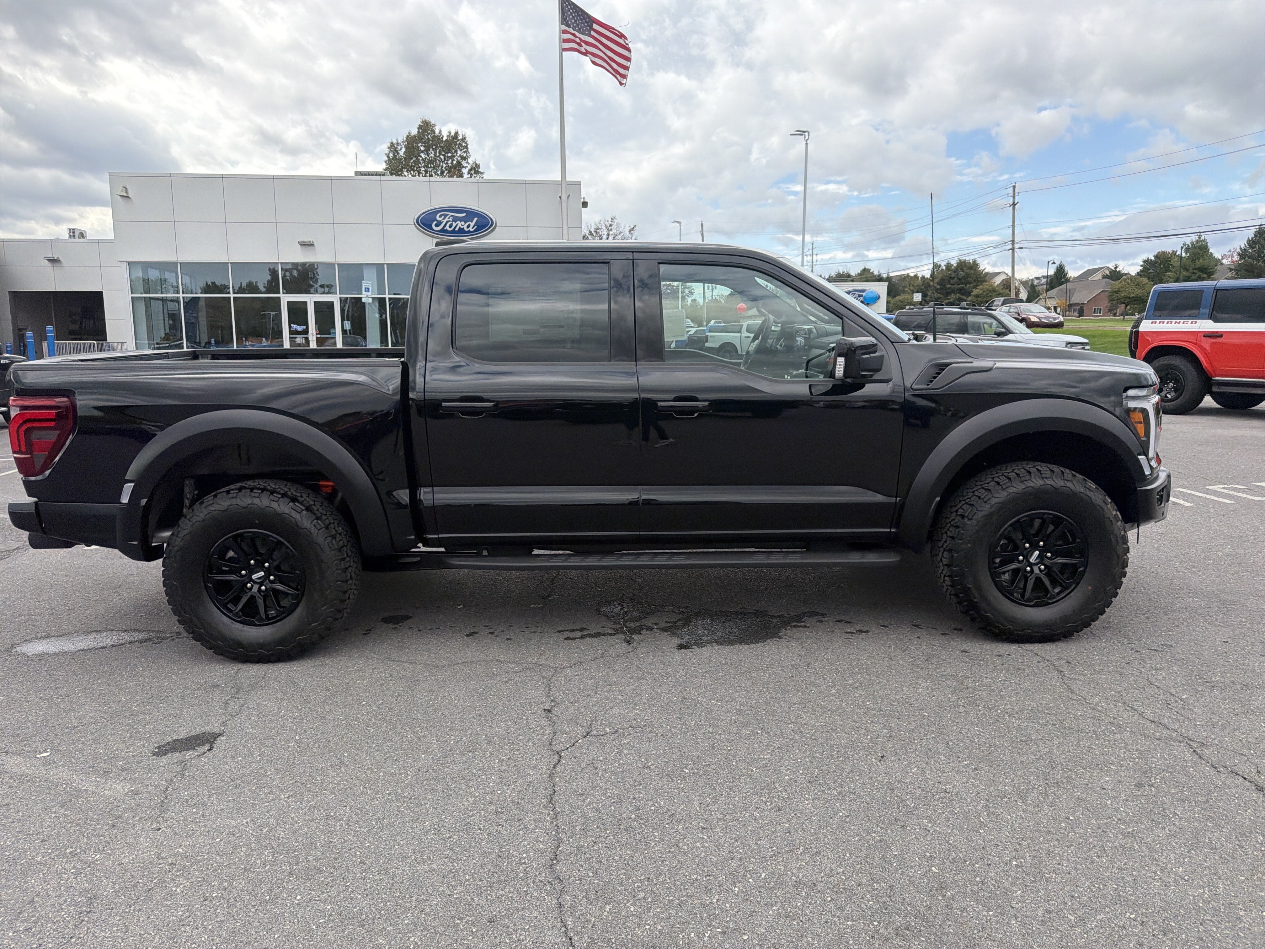 New 2026 Ford F150 Raptor AWD/4WD image 2