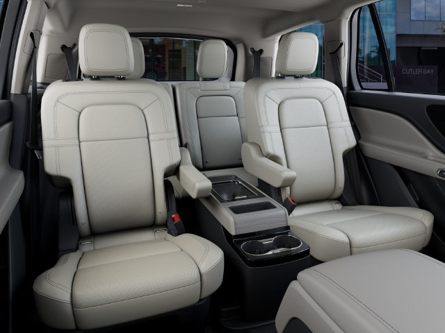 New 2027 Lincoln Aviator Reserve RWD image 11