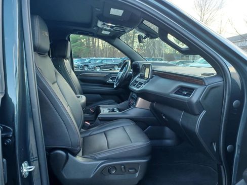 Used 2022 Chevrolet Tahoe High Country w/ Premium Package image 25