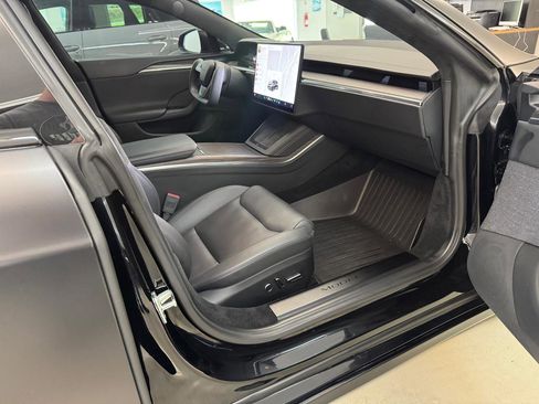 Used 2022 Tesla Model S Standard Range AWD/4WD image 3