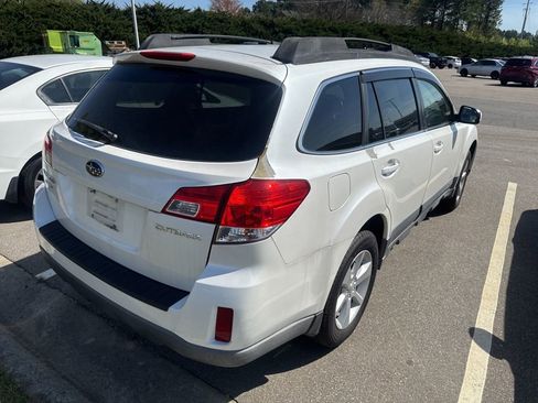 Used 2013 Subaru Outback 2.5i Premium w/ Popular Pkg 1B image 7