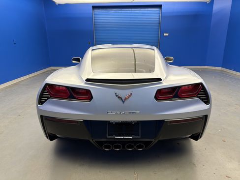 Used 2019 Chevrolet Corvette Stingray Coupe w/ 1LT image 6