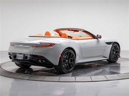 Used 2026 Aston Martin DB12 Convertible image 12