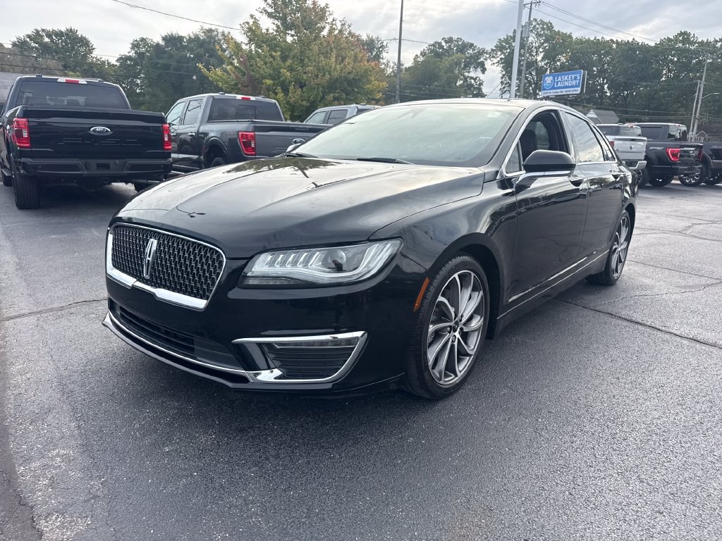 Used 2018 Lincoln MKZ Reserve w/ Magnetic Appearance Package FWD image 2