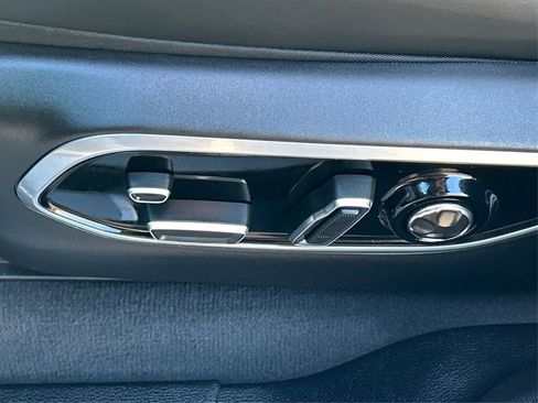 Certified 2023 Jeep Grand Cherokee Summit image 39