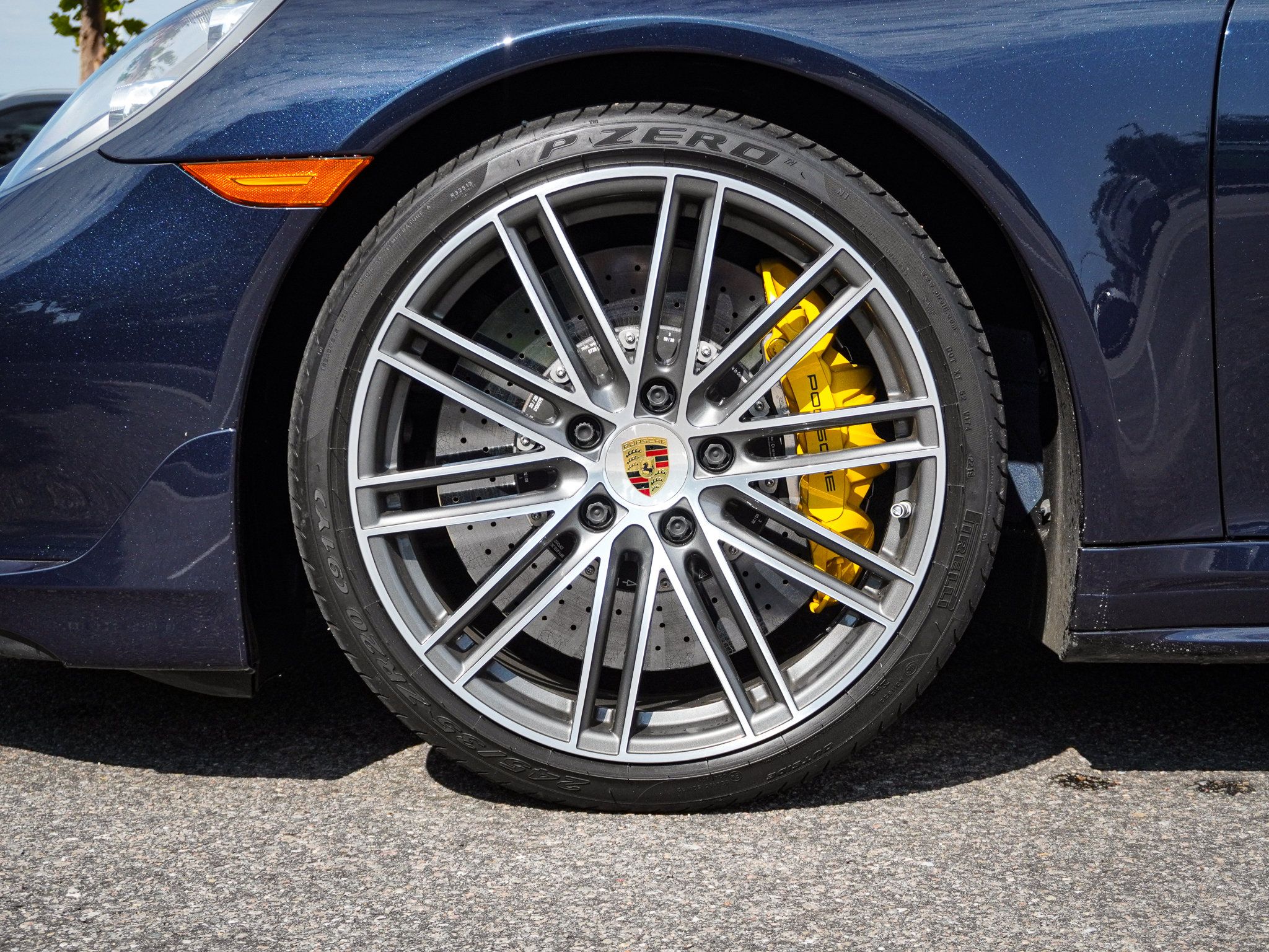 Used 2019 Porsche 911 Turbo S AWD/4WD image 13
