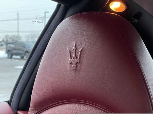 Used 2002 Maserati Coupe GT image 6
