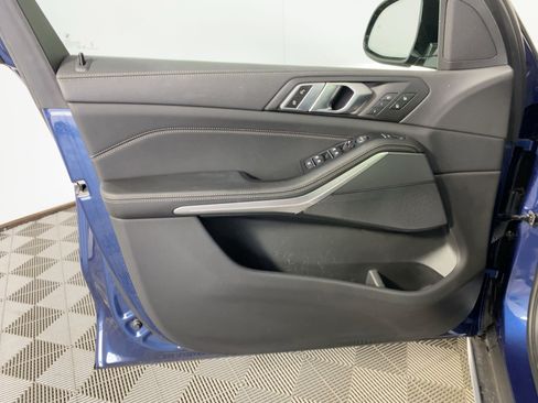 Used 2023 BMW X5 sDrive40i w/ Luxury Seating Package image 10