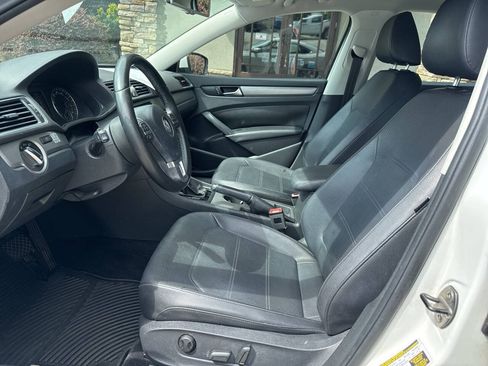 Used 2014 Volkswagen Passat TDI SE FWD image 10