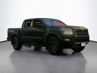 New 2025 Nissan Frontier PRO-4X w/ Pro Convenience Package