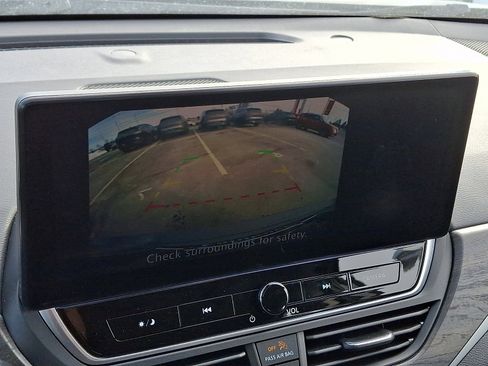 Certified 2024 Nissan Altima 2.5 SV w/ SV Premium Package image 19