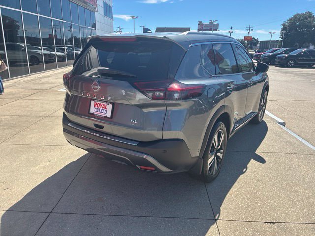 Used 2023 Nissan Rogue SL w/ SL Premium Package FWD image 7