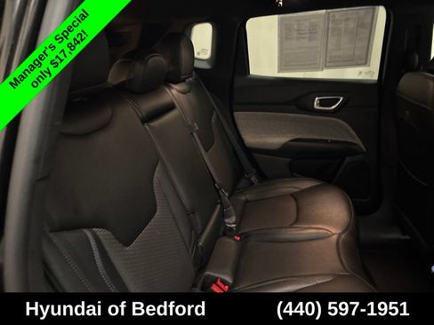 Used 2024 Jeep Compass Latitude AWD/4WD image 22