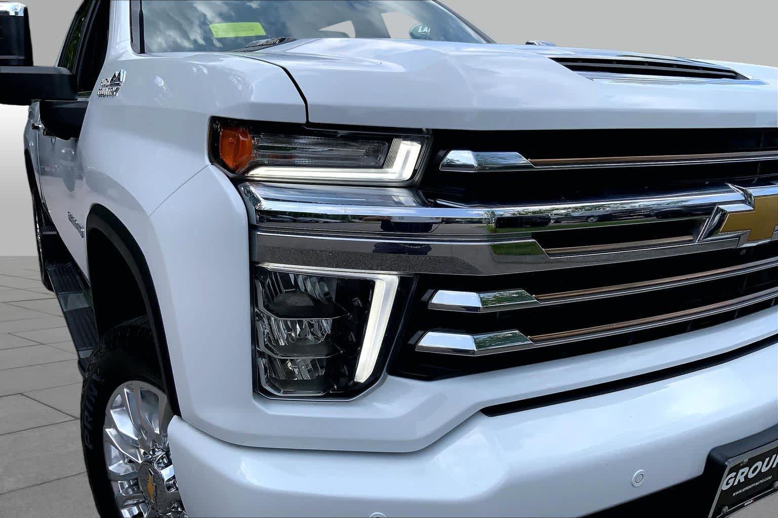 Used 2022 Chevrolet Silverado 2500 High Country w/ Z71 Off-Road Package AWD/4WD image 25