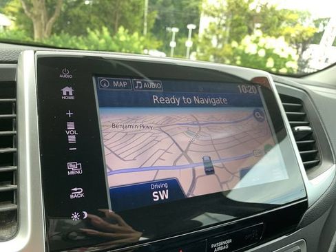 Used 2017 Honda Ridgeline RTL-T image 23