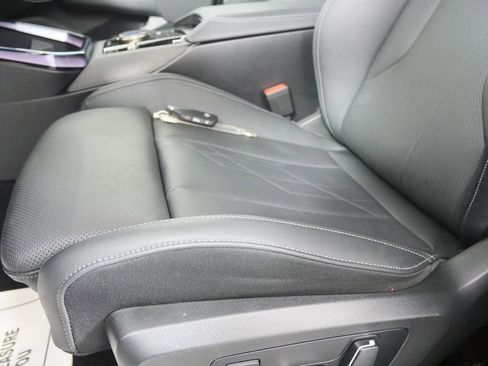 Certified 2025 BMW X3 xDrive30i image 10