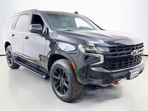 Certified 2023 Chevrolet Tahoe Z71 w/ Luxury Package image 3