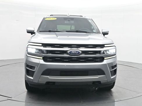 Used 2023 Ford Expedition Max Limited image 5