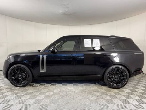 Certified 2023 Land Rover Range Rover Long Wheelbase Autobiography AWD/4WD image 3