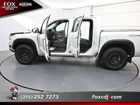 Used 2026 Nissan Frontier PRO-4X w/ Pro-4x Convenience Package AWD/4WD image 40