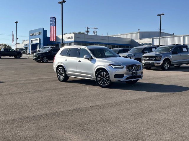 Used 2020 Volvo XC90 T6 Momentum AWD/4WD image 2
