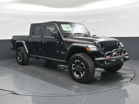 New 2026 Jeep Gladiator Rubicon AWD/4WD image 1