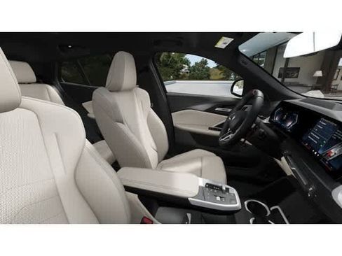New 2025 BMW X2 xDrive28i w/ Technology Package image 9