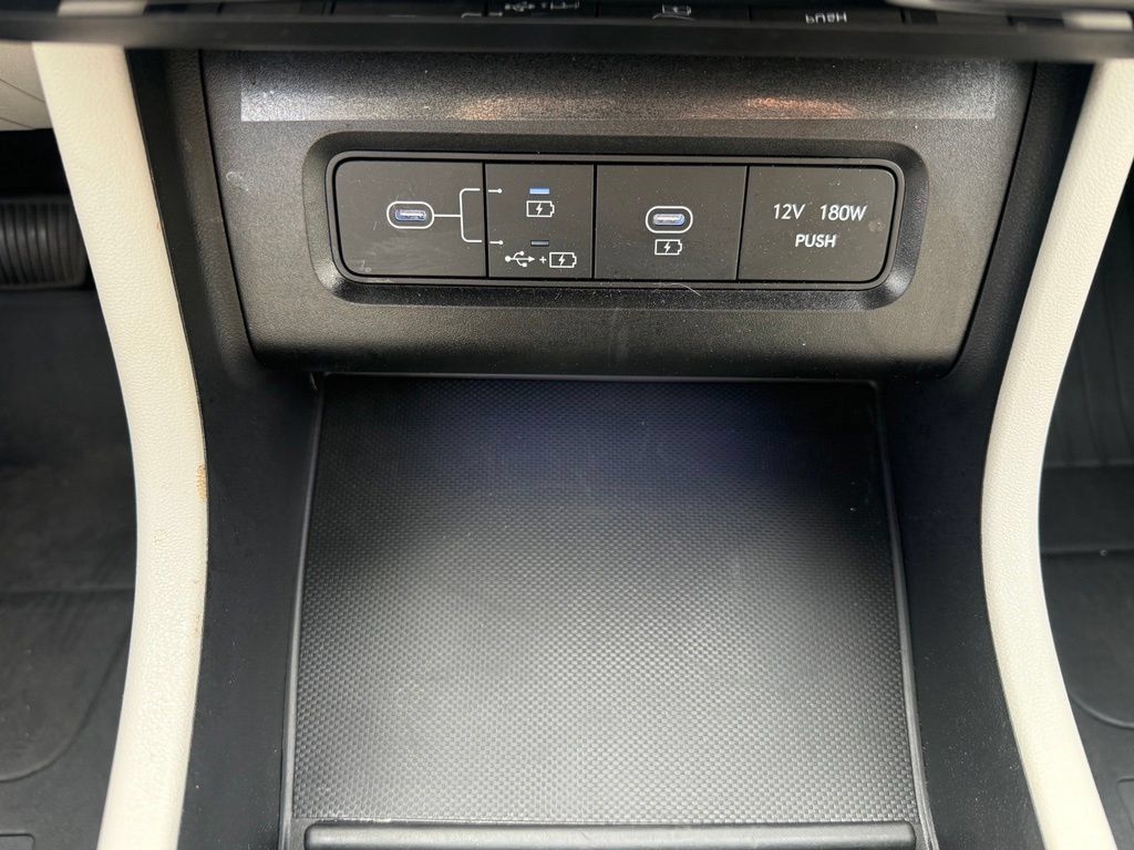 Certified 2026 Hyundai Tucson Limited AWD/4WD image 27