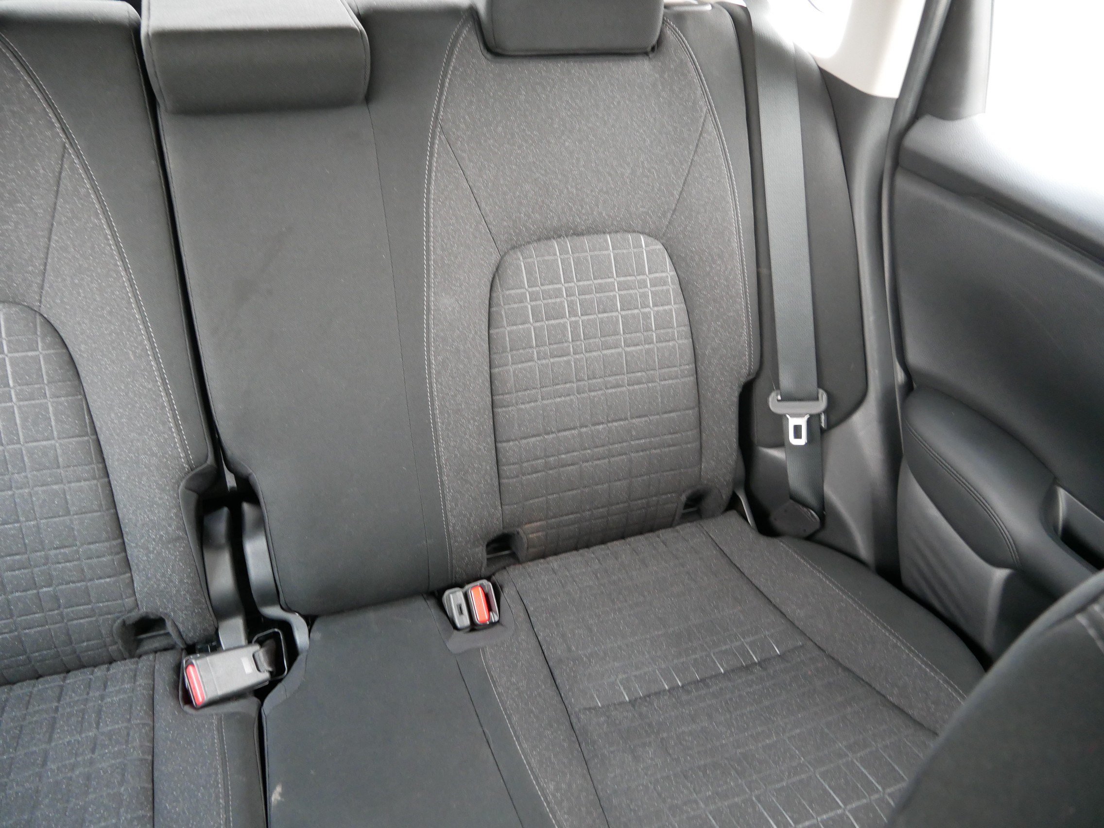 Certified 2025 Honda HR-V LX image 14