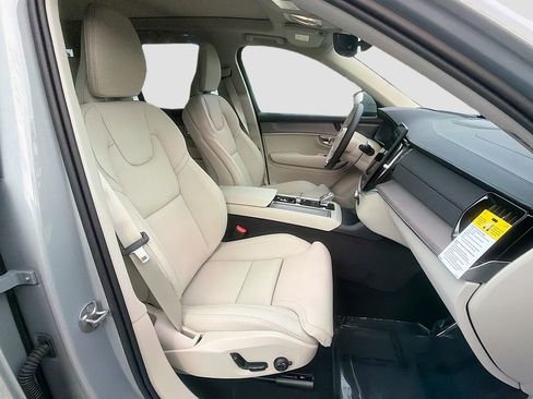 New 2026 Volvo XC90 T8 Ultra w/ Protection Package Premier AWD/4WD image 31