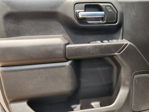 Used 2023 Chevrolet Silverado 1500 Custom RWD image 22