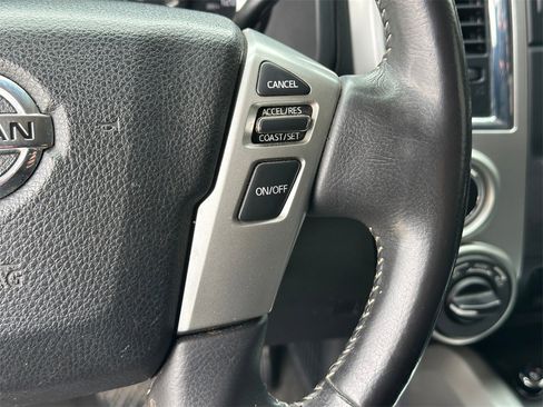 Used 2019 Nissan Titan PRO-4X w/ Pro-4x Convenience Package image 16