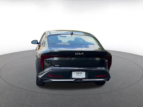 Used 2026 Kia K4 FWD image 12