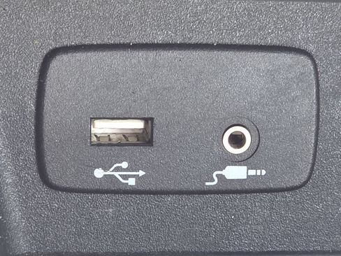Used 2024 Subaru Forester AWD/4WD image 9