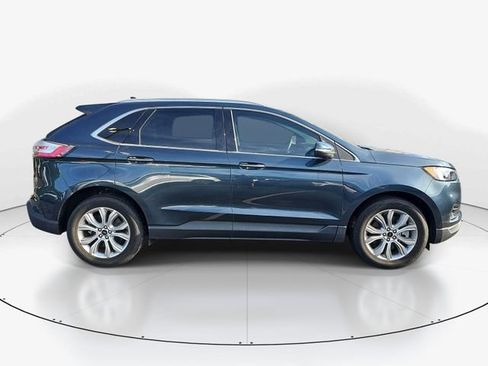 Used 2023 Ford Edge Titanium AWD/4WD image 2
