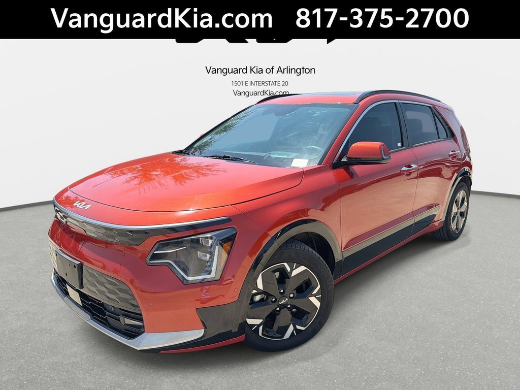 Certified 2023 Kia Niro Wave FWD image 1