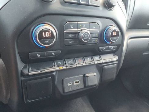 Used 2020 Chevrolet Silverado 1500 LT w/ All-Star Edition RWD image 30
