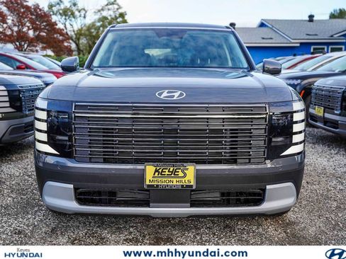New 2026 Hyundai Palisade SE FWD image 2