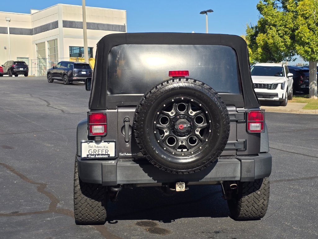 Used 2017 Jeep Wrangler Unlimited Sport w/ Quick Order Package 23S AWD/4WD image 4