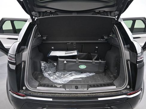 New 2026 Land Rover Range Rover Evoque Dynamic SE AWD/4WD image 14