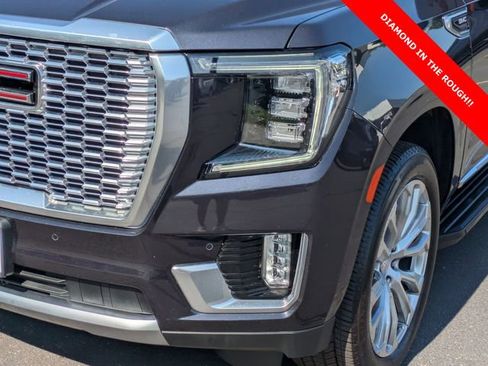 Used 2024 GMC Yukon Denali image 9