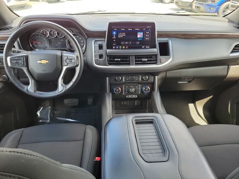 Used 2021 Chevrolet Tahoe LS RWD image 13