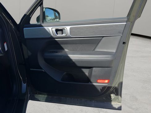 Used 2024 Hyundai Santa Fe Limited image 29