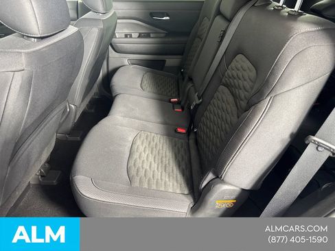 Used 2022 Nissan Pathfinder SV FWD image 22