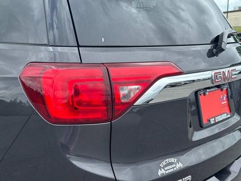 Used 2019 GMC Acadia Denali w/ Technology Package AWD/4WD image 8