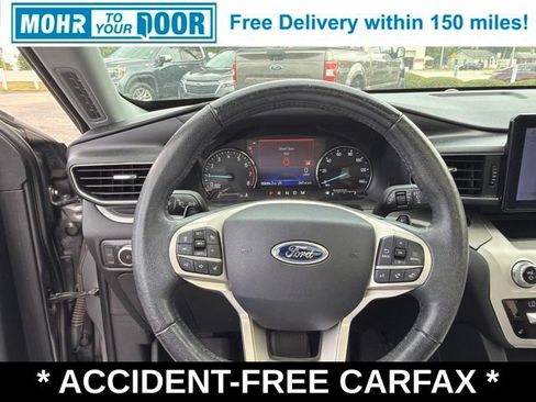 Used 2021 Ford Explorer XLT w/ Equipment Group 202A AWD/4WD image 21