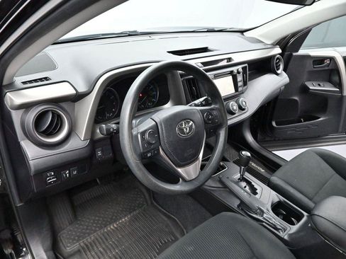 Used 2018 Toyota RAV4 LE w/ All Weather Liner Package AWD/4WD image 12