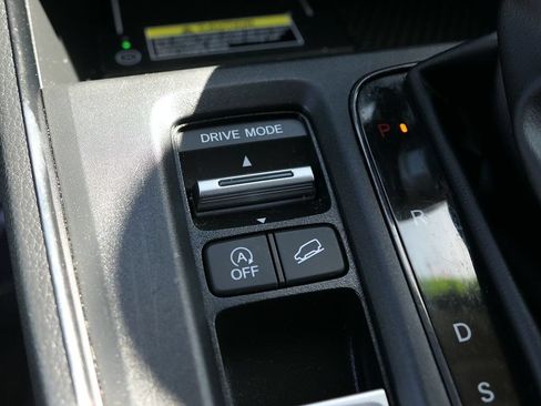 Used 2025 Honda CR-V EX-L image 22