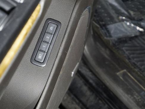 Used 2017 GMC Yukon Denali w/ Open Road Package image 12